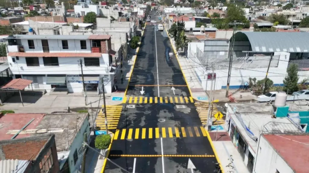 Ariadna Ayala entrega obra de la avenida 20 de Noviembre en Atlixco.
