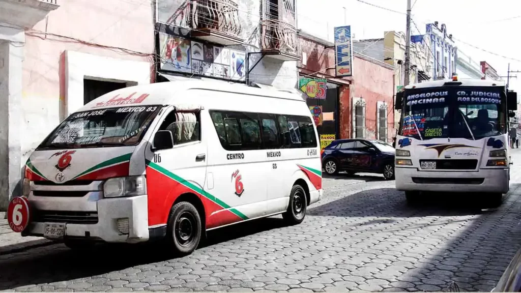 Pide Filomeno Sarmiento a transportistas tramitar permisos para ampliar sus rutas 