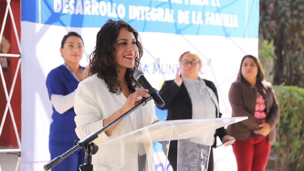 Lupita Cuautle encabezó el arranque de jornadas de sensibilización en instituciones educativas