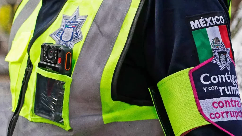 400 policías de SSP portarán “bodycams” para realizar recorridos en la Feria de Puebla