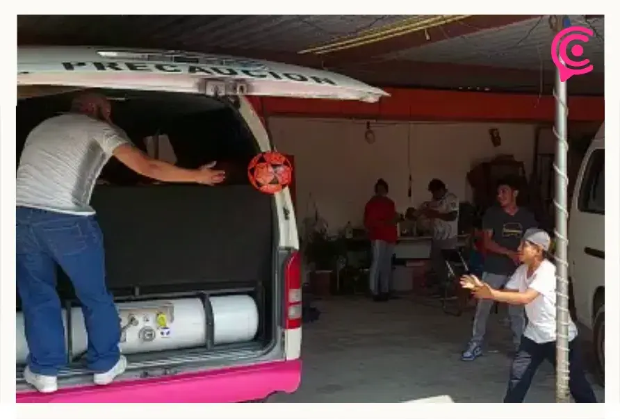 Concesionarios de la ruta S-25 en Puebla donan juguetes por el Día del Niño.