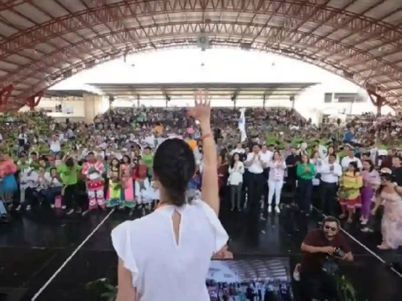 Trabajar-por-el-bienestar-de-los-demas-es-la-principal-virtud-de-la-4T_-Claudia-Sheinbaum-ante-4-mil-nayaritas-de-la-4T_-Claudia-Sheinbaum-