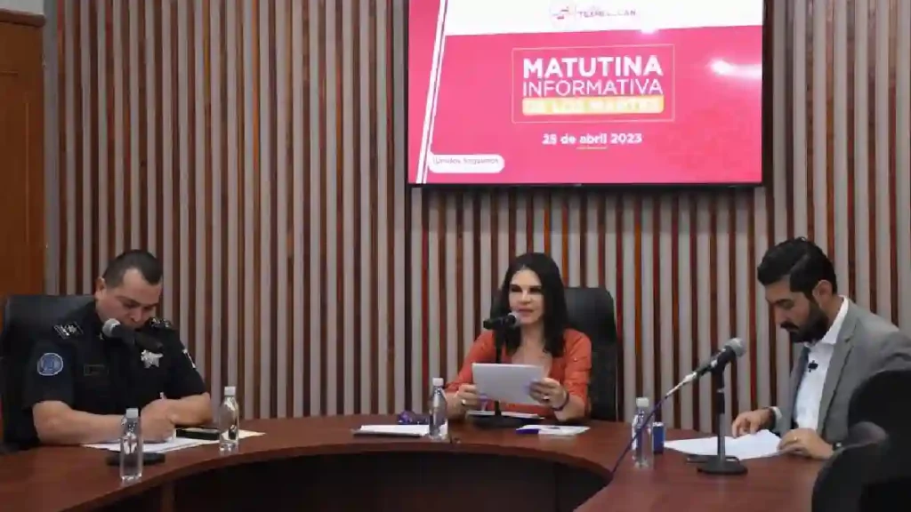 Norma-Layon-anuncia-la-baja-de-4-elementos-de-transito-municipal-en-Texmelucan-por-presunta-corrupcion