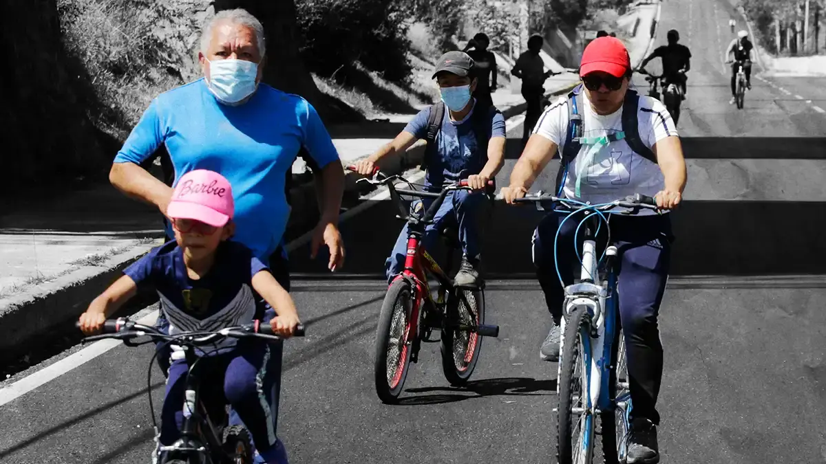 Gobierno de Puebla descarta cancelación de Vía Recreativa pese a accidente.