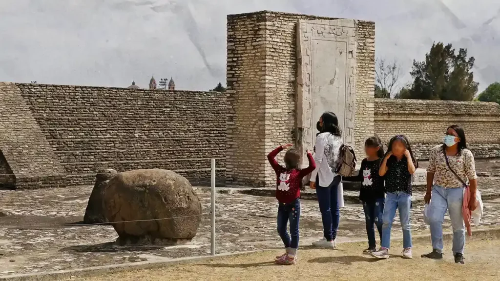 Afluencia en zona arqueológica de Cholula sigue sin alcanzar niveles prepandemia 