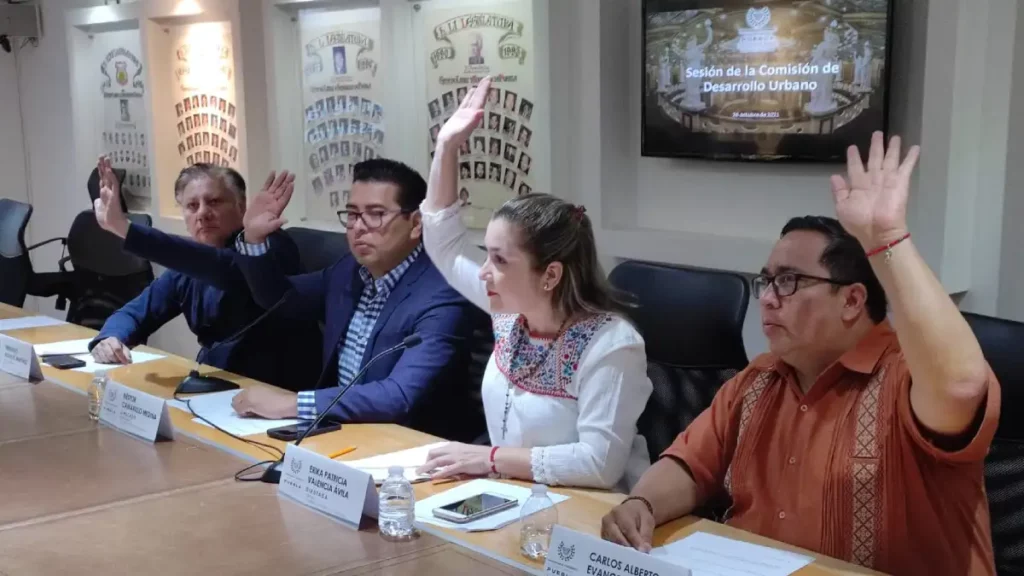 Comisión del Congreso avala Dictamen para que se promueva la educación financiera entre la población