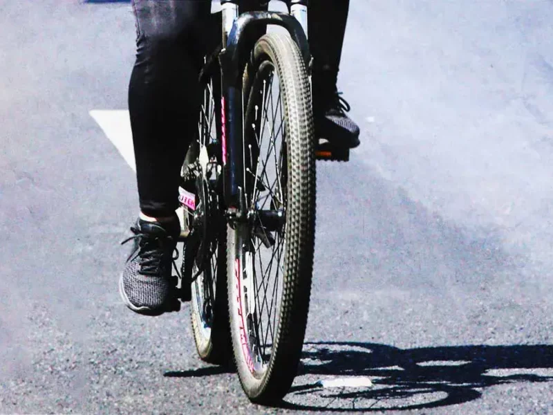 Taxista-atropella-a-ciclista-en-San-Andrs-Cholul