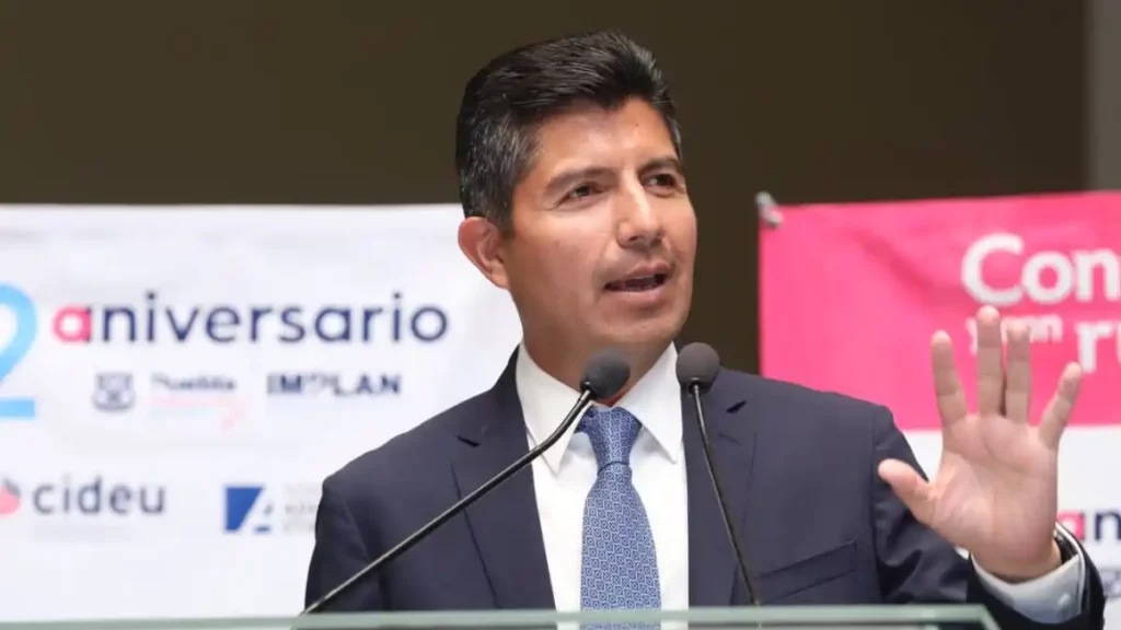 IMPLAN cumple 12 años y festeja con la firma del Gran Acuerdo Por Puebla 2050