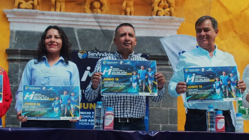 Edmundo Tlatehui presenta el Medio Maratón, Duatlón y Carrera Ciclista.