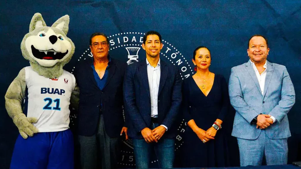 La BUAP y “Pery” Meza  presentan  la Clínica de Baloncesto con jugadores universitarios  