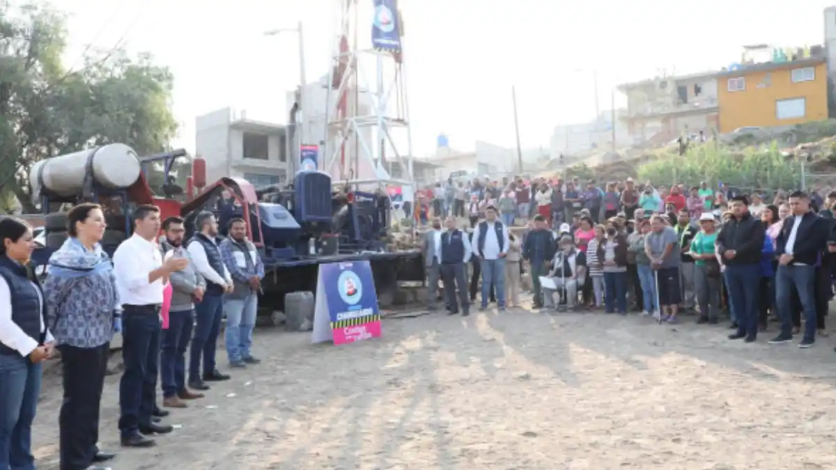 Avanza obra para llevar agua potable en San Jerónimo Caleras