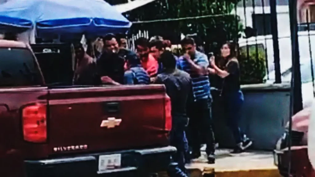Detienen al dueño de Grúas Oscarín en Puebla por asesinato de empresario en Tehuacán