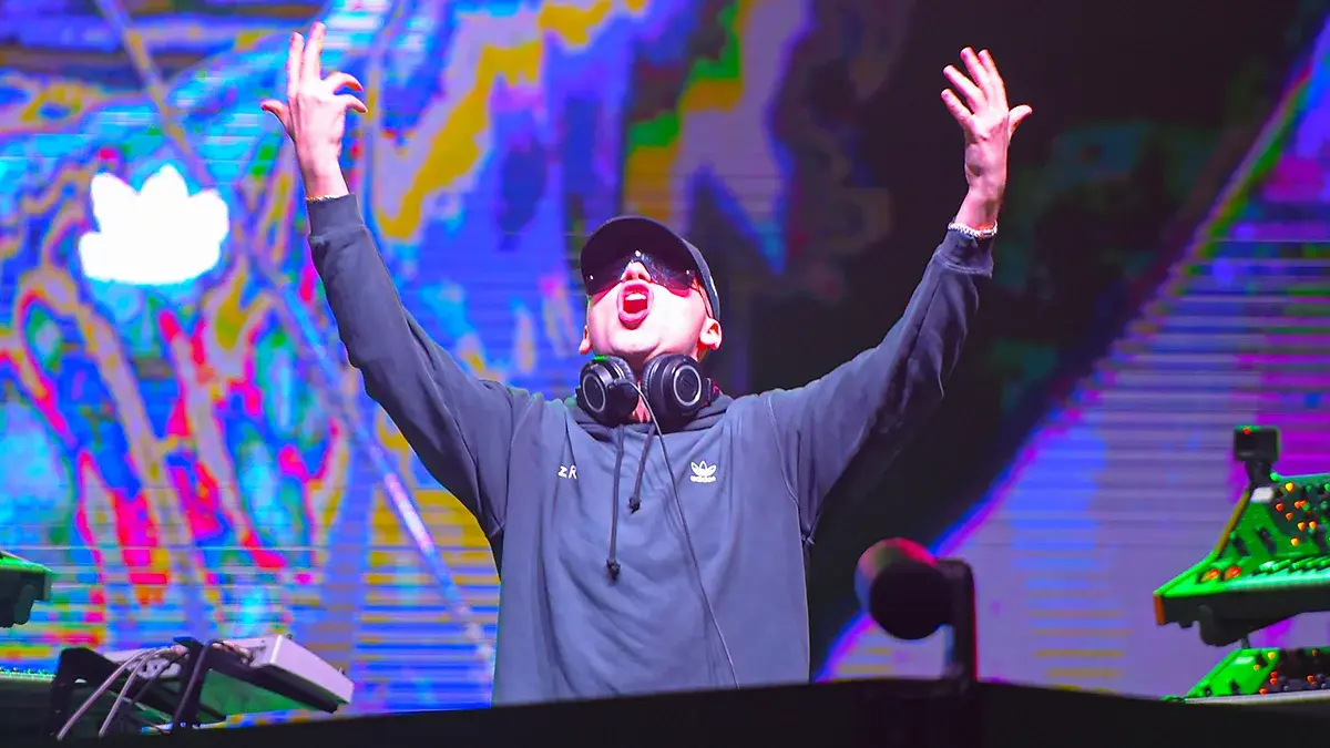 Pese al caos, concierto de Bizarrap en Puebla fue un éxito con lleno total.