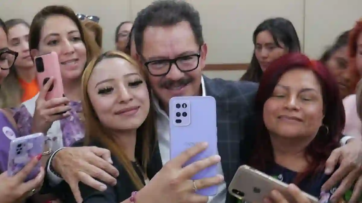 Porque-pueden-y-saben-hacer-politica-los-jovenes-son-la-fuerza-que-impulsa-la-vida-democratica-en-Mexico_-Nacho-Mier