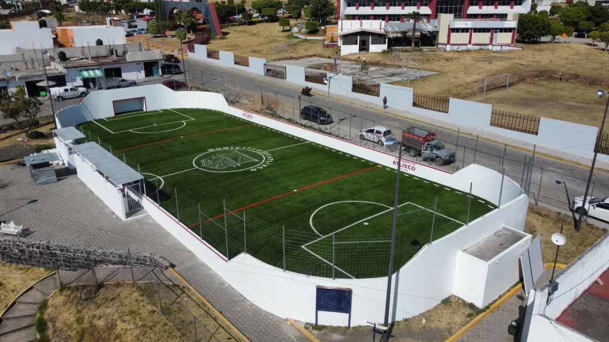 Ariadna Ayala cierra el año invirtiendo más de 23 mdp en obra con sentido social en Atlixco.