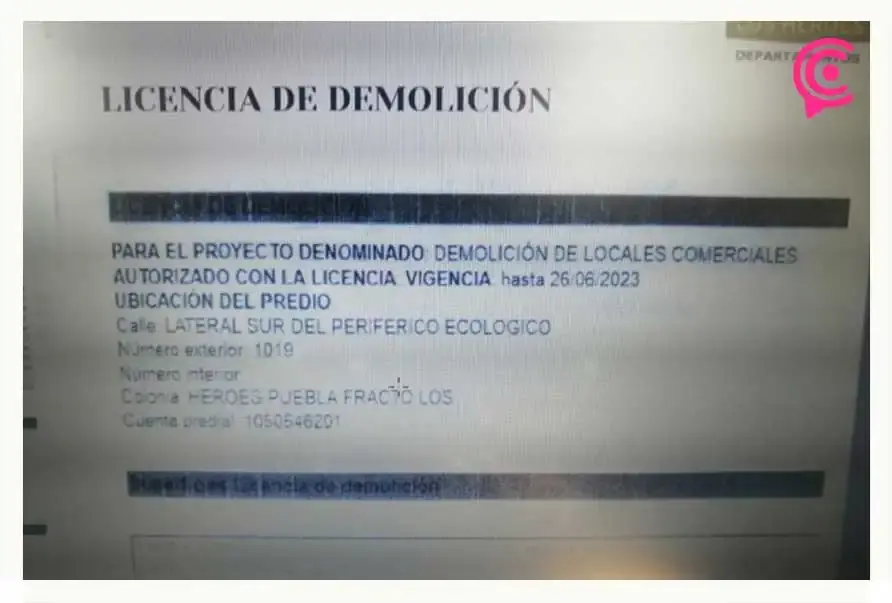 Sadasi da atole con el dedo a vecinos de Héroes; entrega permiso falso para demolición