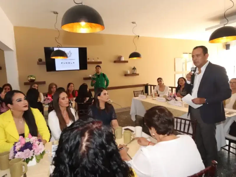 Festeja Congreso del Estado a trabajadoras del Poder Legislativo, con motivo del Día de las Madres