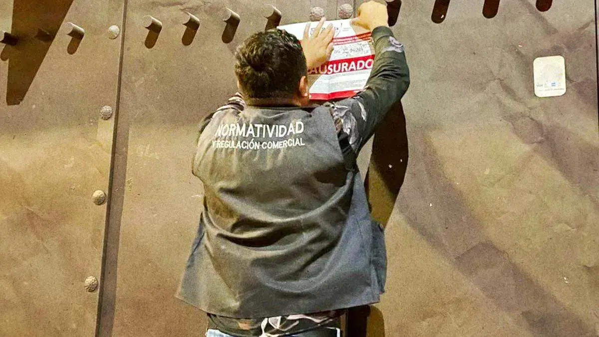 Cinco bares fueron clausurados el fin de semana en Puebla capital.