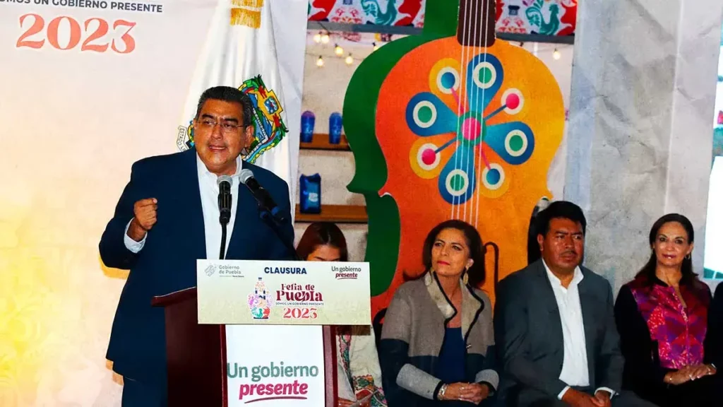 Con un lleno total, Sergio Salomón Céspedes clausura la Feria de Puebla 2023 