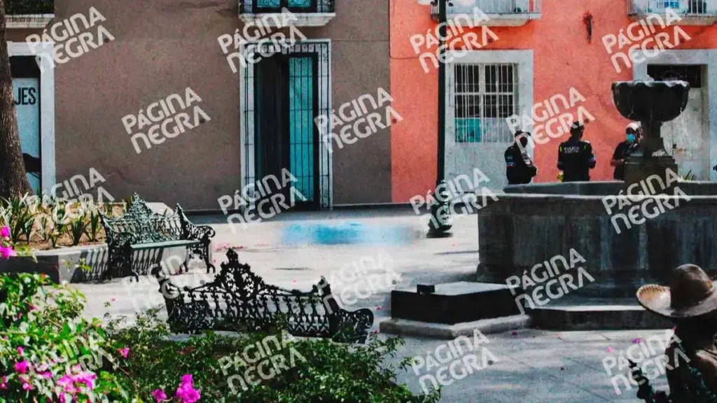 Muere indigente en el parque de Santa Inés en Puebla; padecía alcoholismo