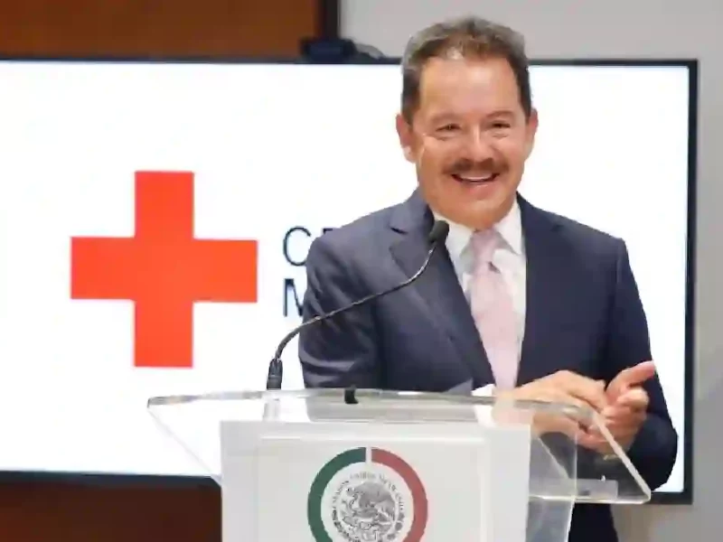 -Entrega-grupo-parlamentario-de-morena-donativo-a-la-cruz-roja