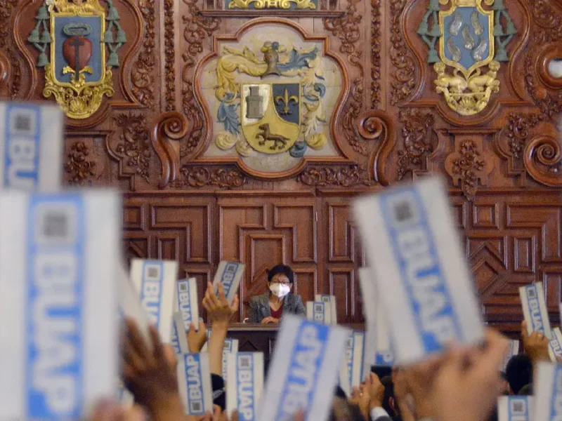 Aprueba Consejo Universitario la propuesta de revisión, actualización y armonización de la Ley de la BUAP