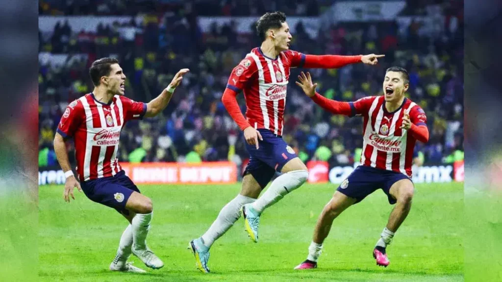 Chivas hace el “Aztecazo” elimina al América y Tano Ortíz pone su renuncia