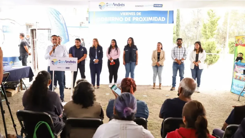 Otorga Mundo Tlatehui servicios municipales a vecinos de Concepción Guadalupe