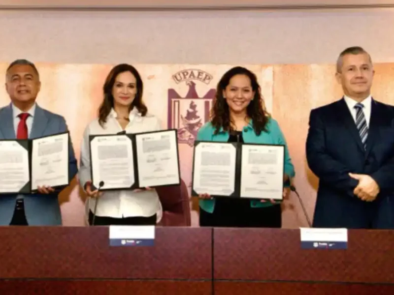 SMDIF Puebla y UPAEP firman convenio en favor del desarrollo personal de las familias
