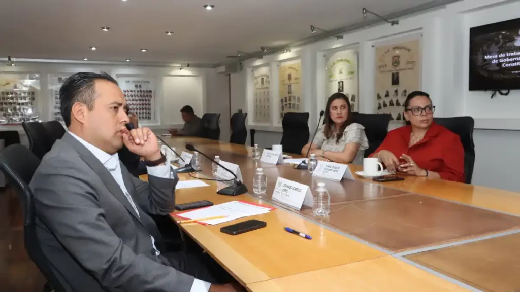 Comisión del Congreso del Estado avala Ley 3 de 3 enviada por la Cámara de Senadores