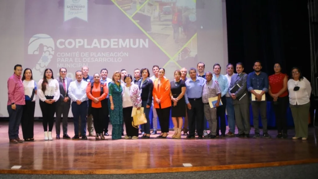Encabeza Paola Angon sexta sesión 2023 del COPLADEMUN.