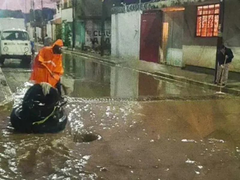 Lluvias dejan encharcamientos en San Pedro y San Andrés Cholula y Ocoyucan.