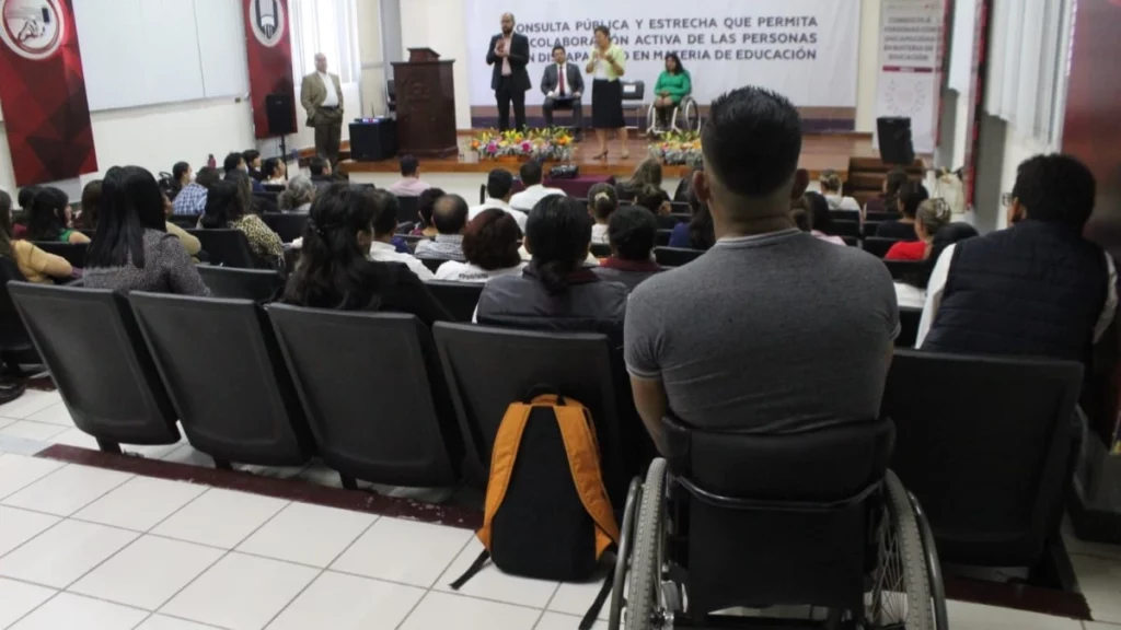 Congreso concluye proceso de consulta presencial a personas con discapacidad, en materia de educación.