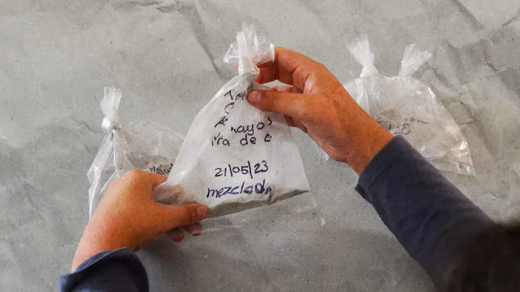 Ceniza volcánica aporta resistencia y durabilidad en construcciones: especialista de la UPAEP