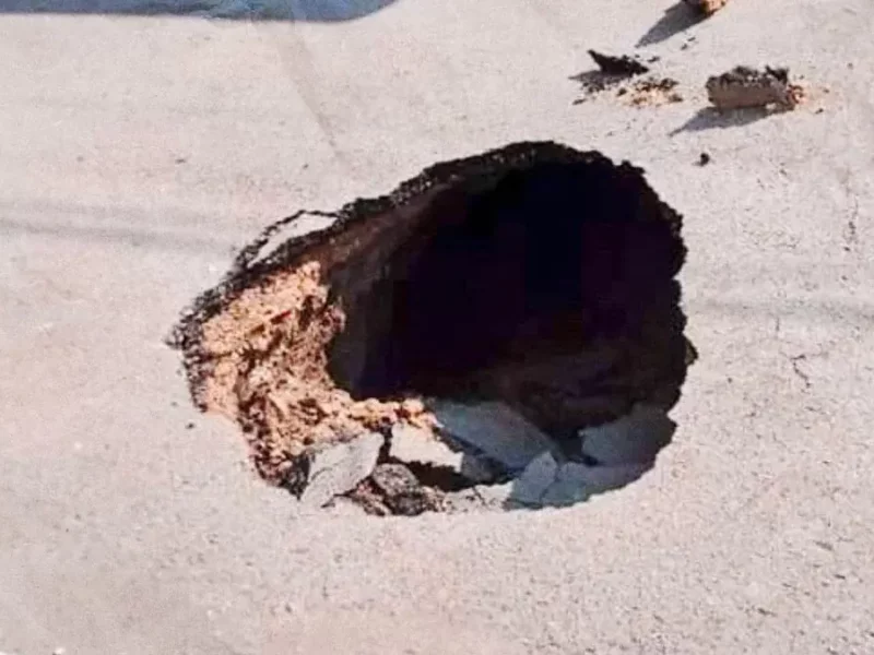¡Cuidado! En una semana reportaron 10 socavones en calles de la ciudad de Puebla.