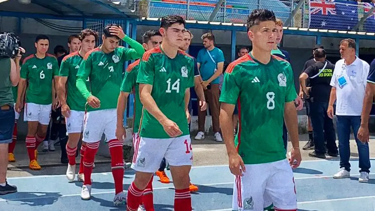 Ángel Robles y Alberto Herrera, titulares en la derrota de México ante Australia.