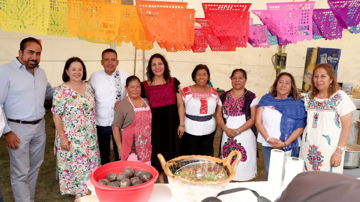 Inaugura Mundo Tlatehui la edición 27 de la Feria del Nopal en San Bernardino Tlaxcalancingo