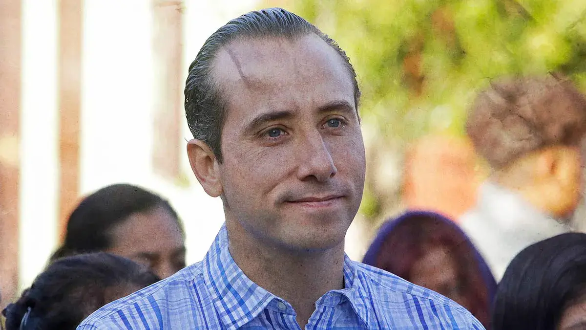 Pinta de bardas de Morena generó desorden en Periférico Ecológico: Mario Riestra.