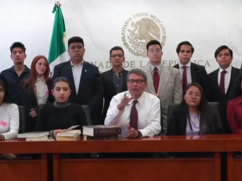 Urge en México contar con jóvenes talentosos y con compromiso social, consideró Ricardo Monreal