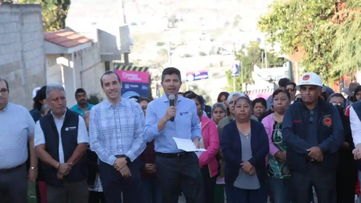 Ayuntamiento de Puebla arranca rehabilitación de calle Tulipanes en San Francisco Totimehuacan