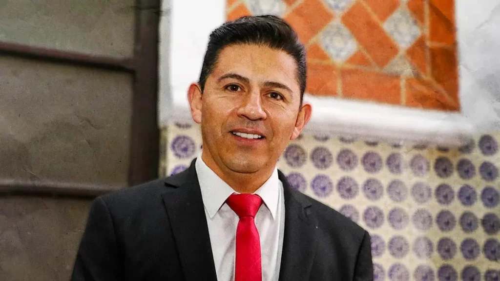 Sebastián Orozco acusa que es víctima de sus exparejas 