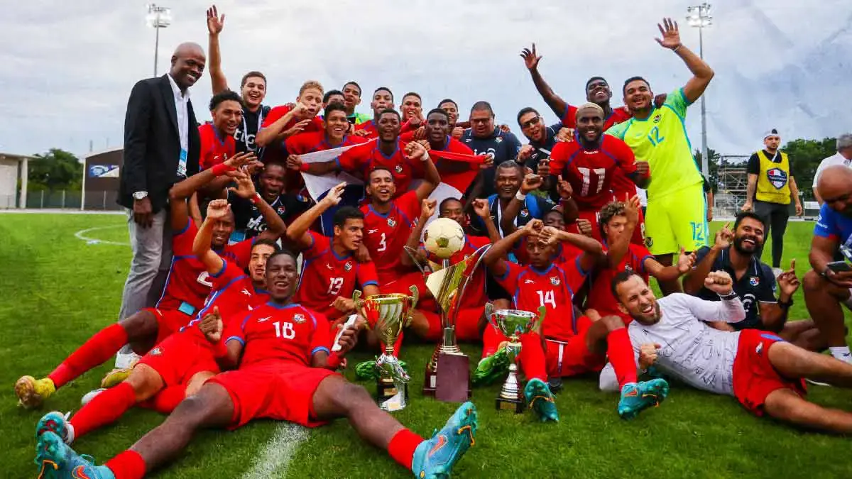 Panamá golea a México y es campeón del torneo “Maurice Revello”.