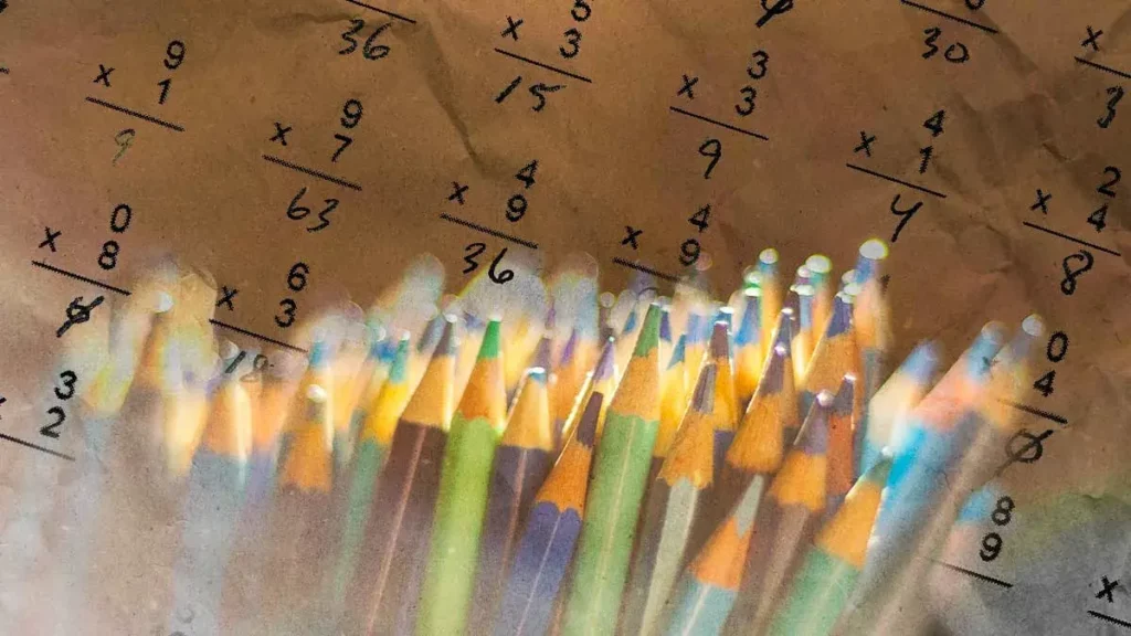Ideas para portadas de matemáticas: fáciles, originales y bonitas