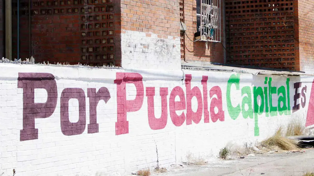 Esta semana publicarán decreto contra bardas de propaganda política en Puebla