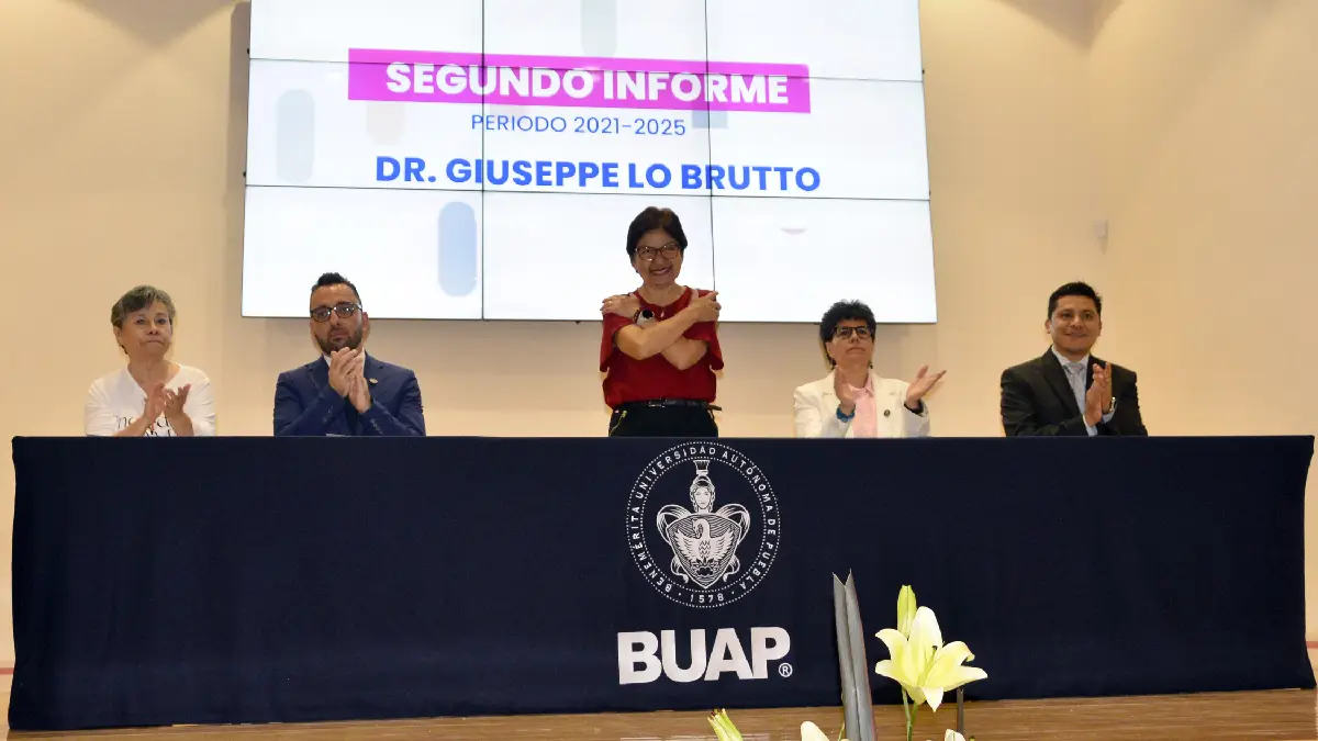 Encabeza la Rectora María Lilia Cedillo Segundo Informe de Labores en el ICSyH