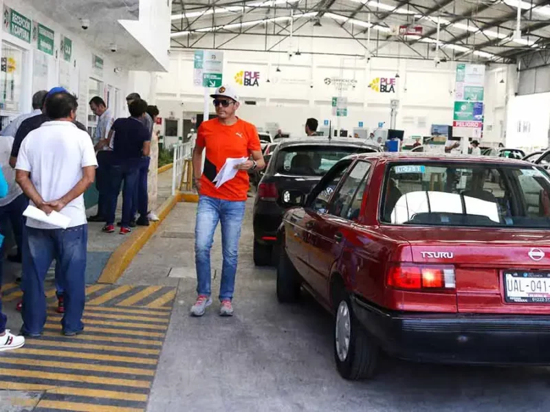 Amplían horarios de atención en Verificentros de Puebla