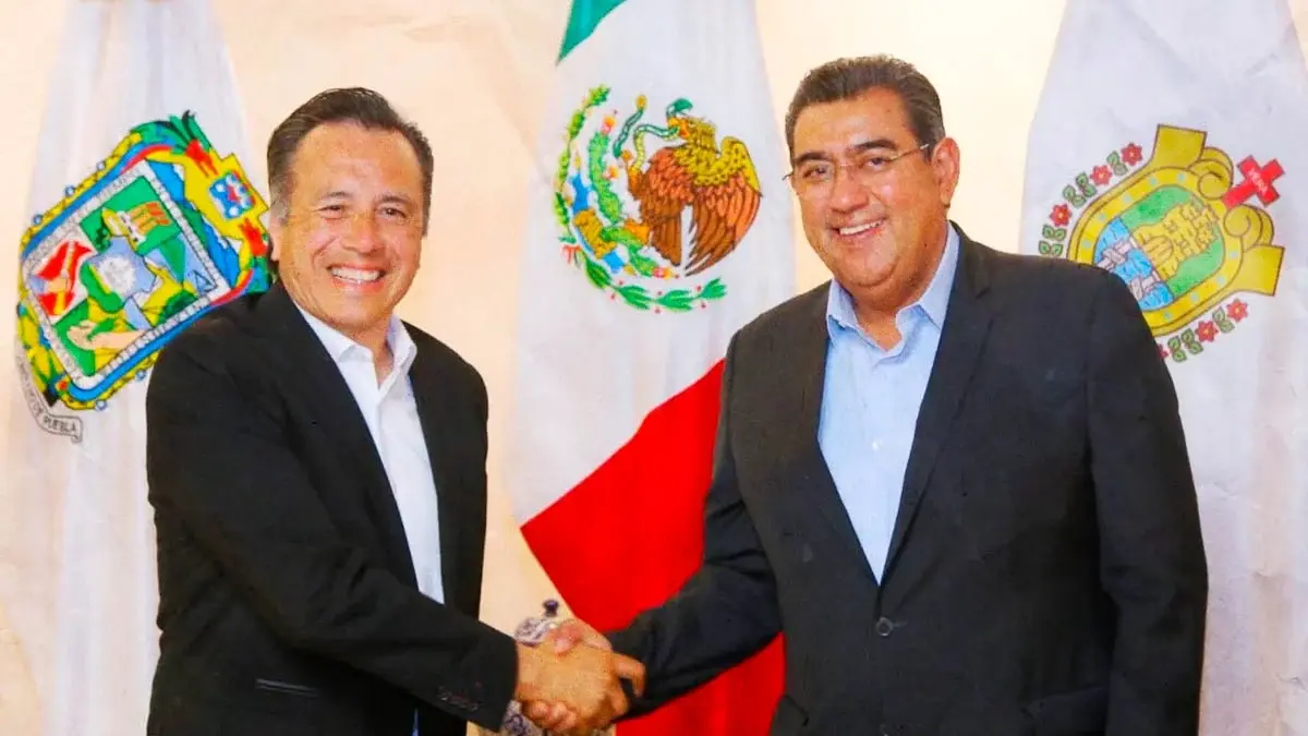 Sergio Salomón Céspedes y Cuitláhuac García se reúnen en Puebla