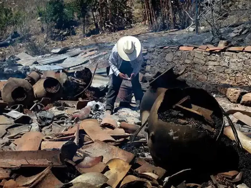 Reconstrucción de viviendas afectadas por incendio en Zacatlán costará 1 mdp