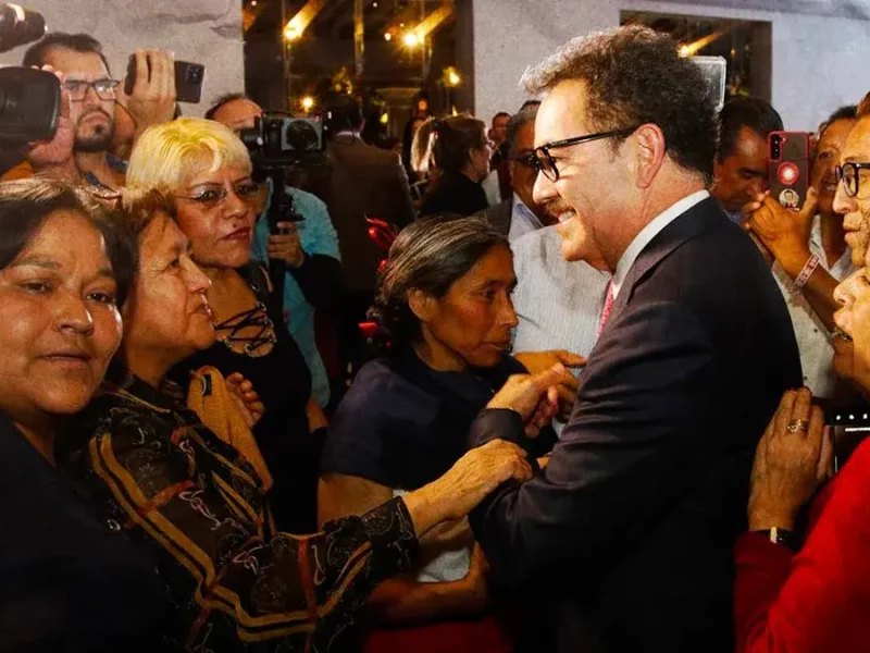 Nacho Mier propone un Pacto Social por Puebla; presenta diagnóstico del estado