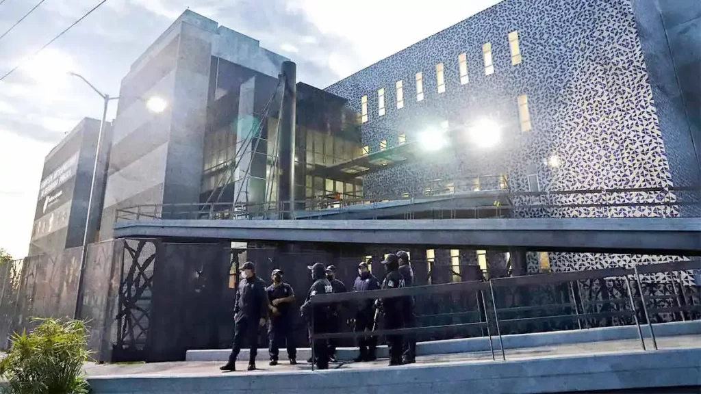 Alistan ampliación del C5 de Puebla y puesta en marcha de arcos de seguridad